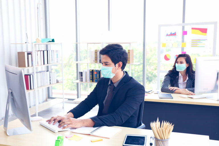 Covid-19 : Voici le protocole pur gérer le risque de contamination dans les lieux de travail